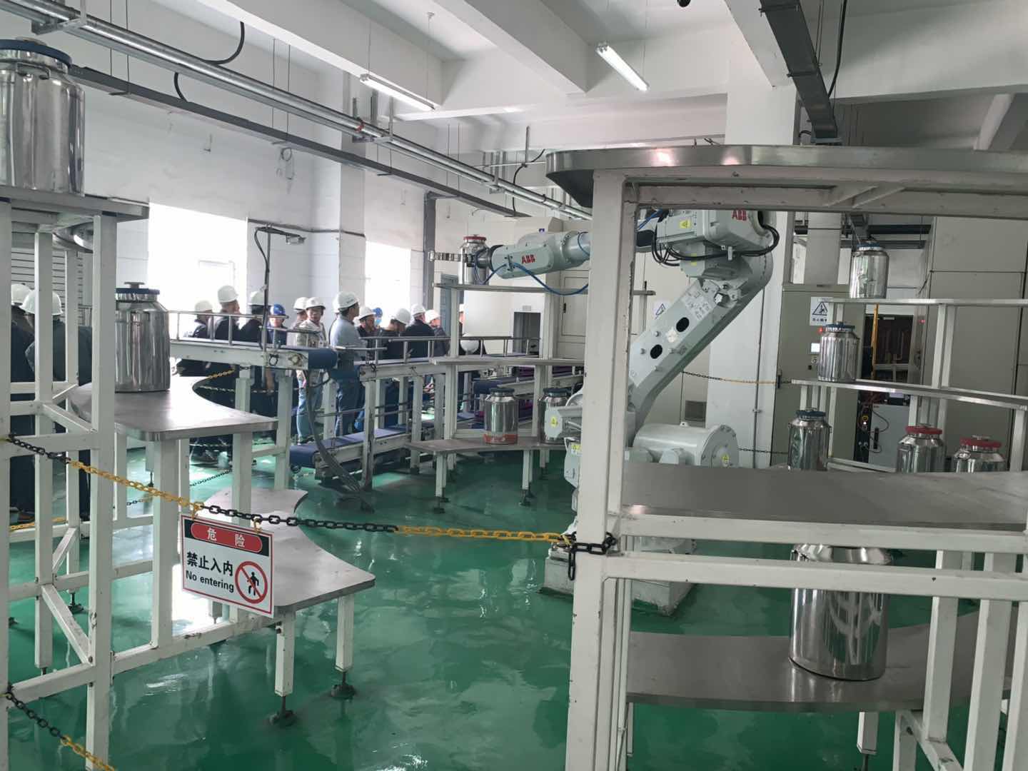 酒鋼全自動制樣參觀現場